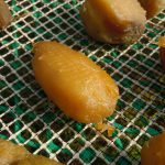 いずみ13号　丸干し芋乾燥途中